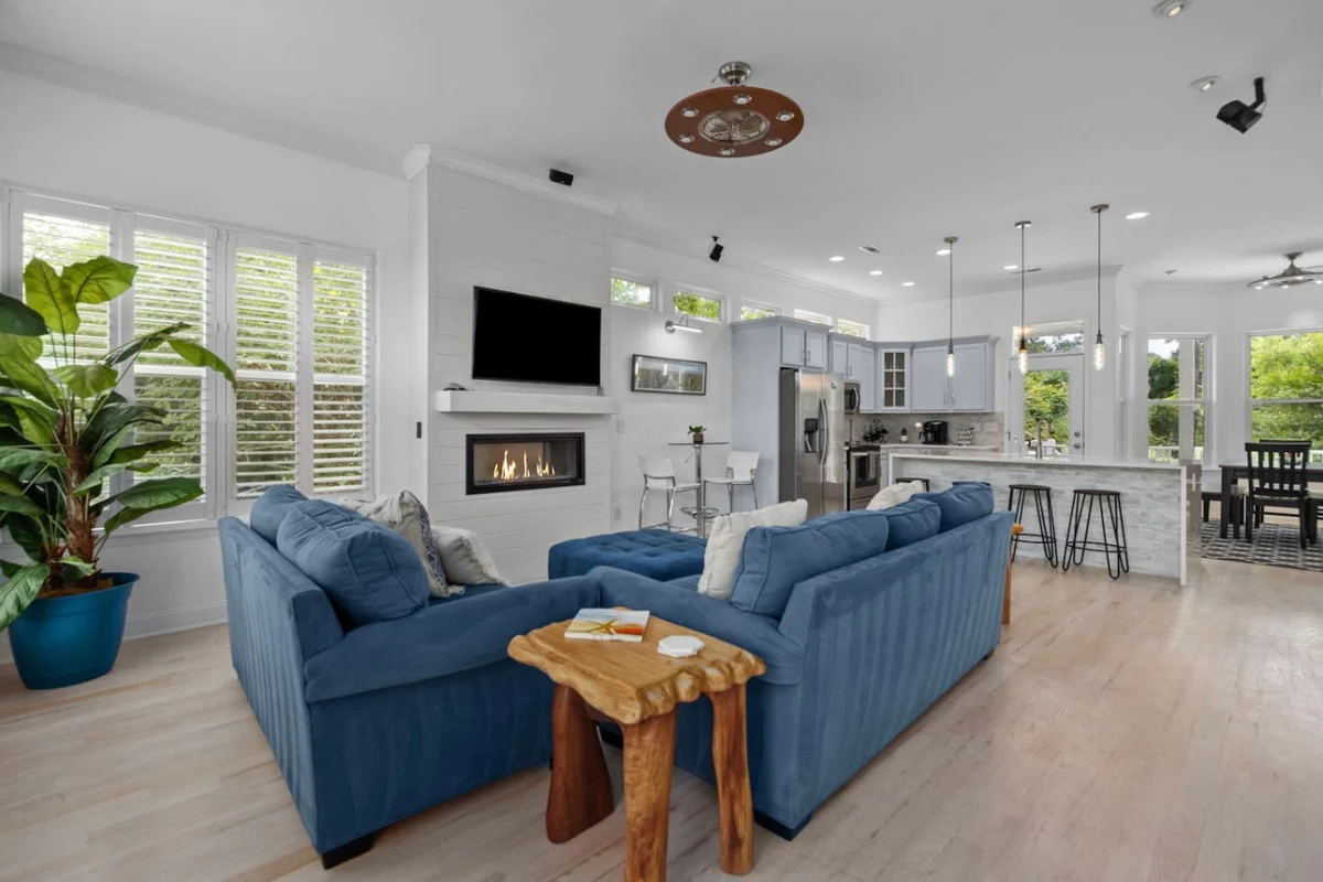 Golf, Fish, Shop! Modern home with Heated Pool, Hot Tub and Elevator #23