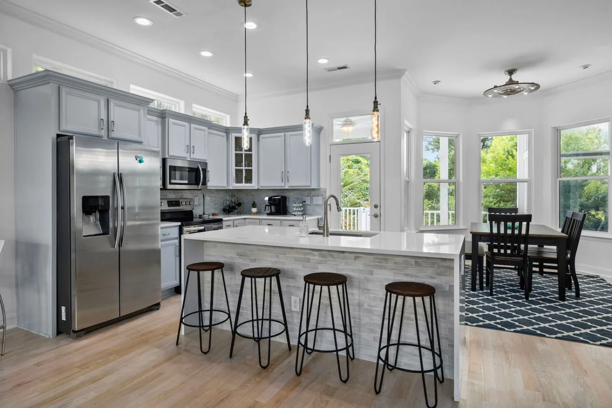 Golf, Fish, Shop! Modern home with Heated Pool, Hot Tub and Elevator #33