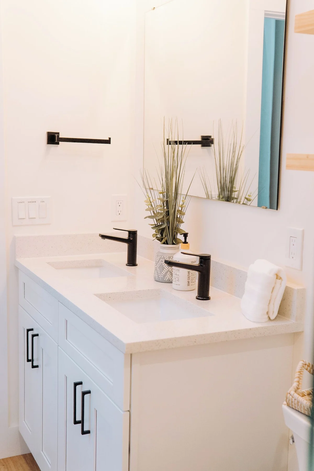 Sunshine Duo — Two Coastal Homes Just Down the Road #130