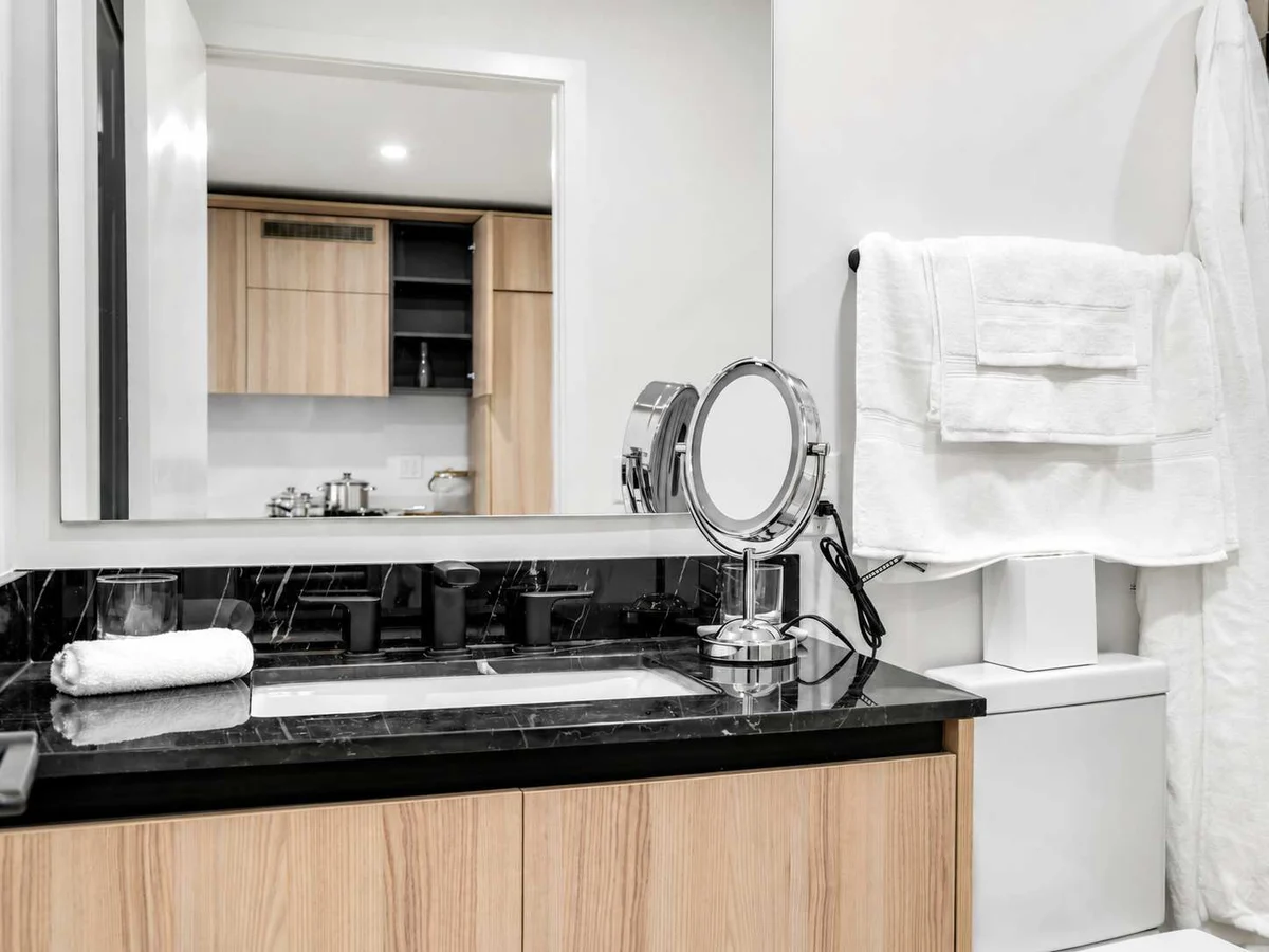 Home in Miami property photo 39