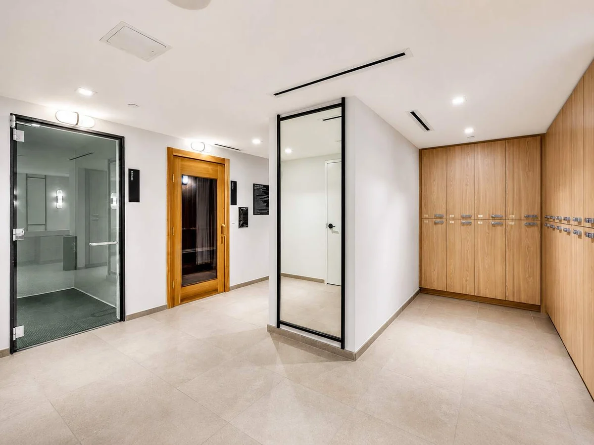 Home in Miami property photo 44