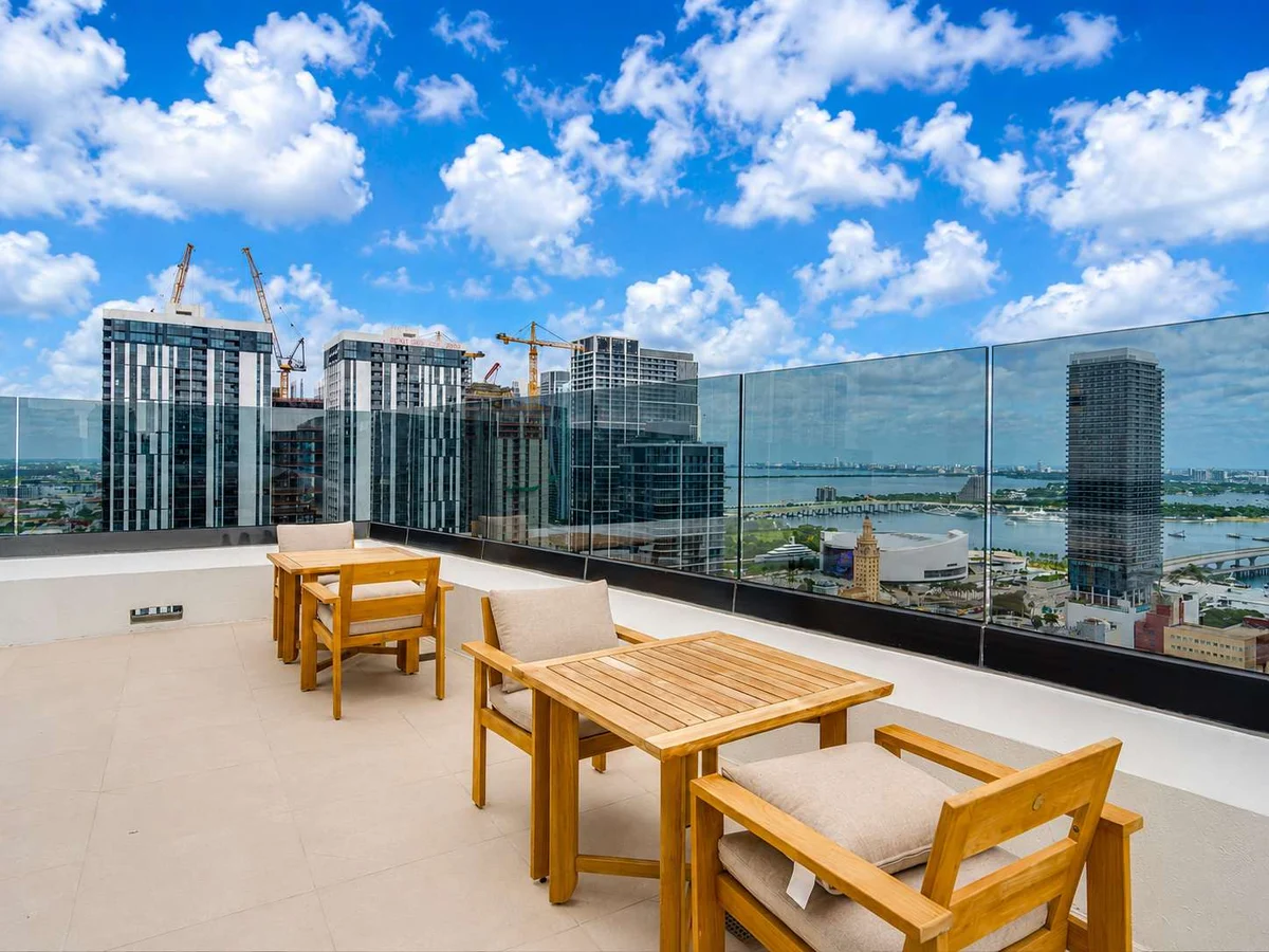 Home in Miami property photo 43