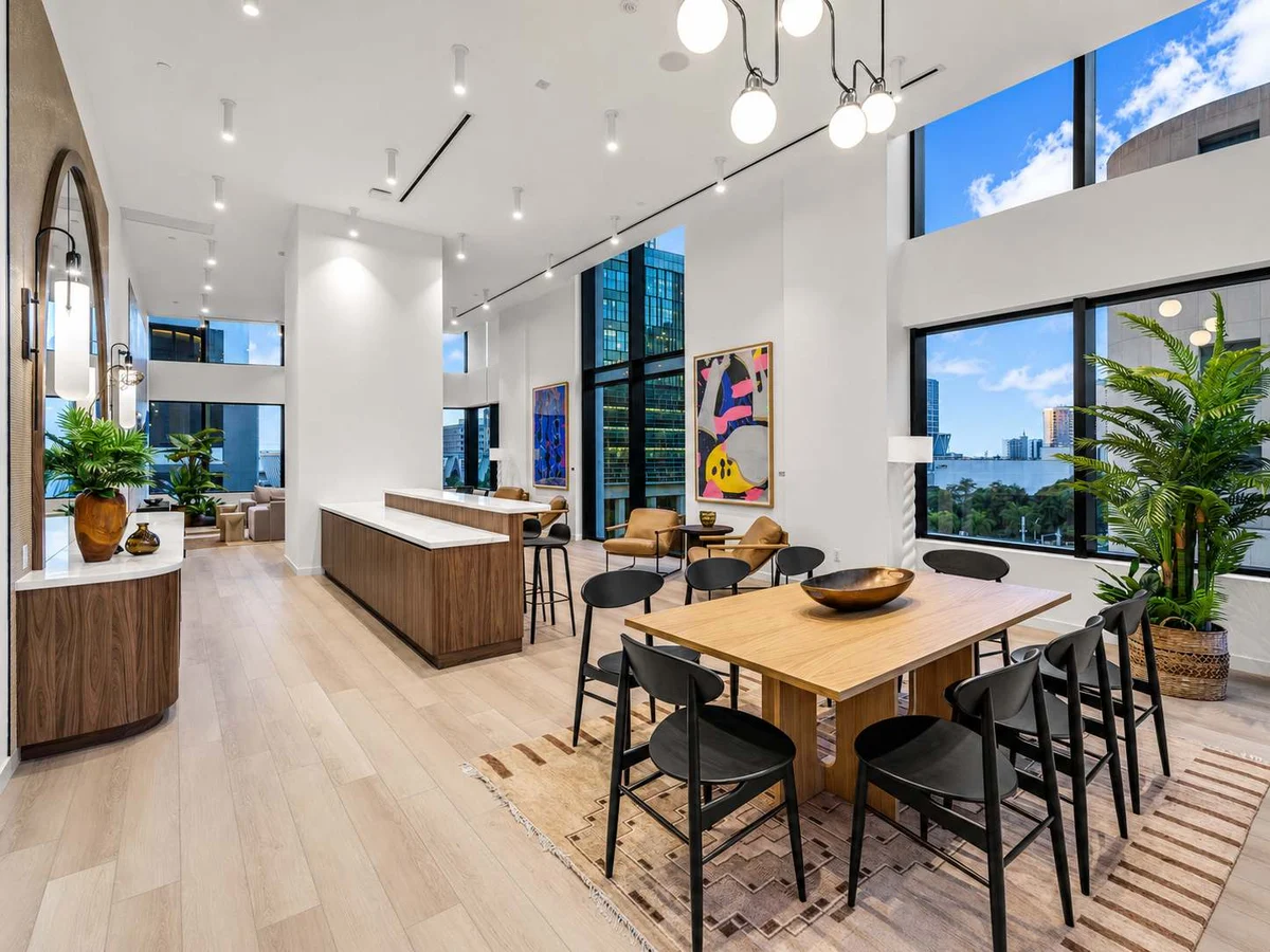 Home in Miami property photo 10