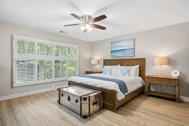 Guest Room image 1