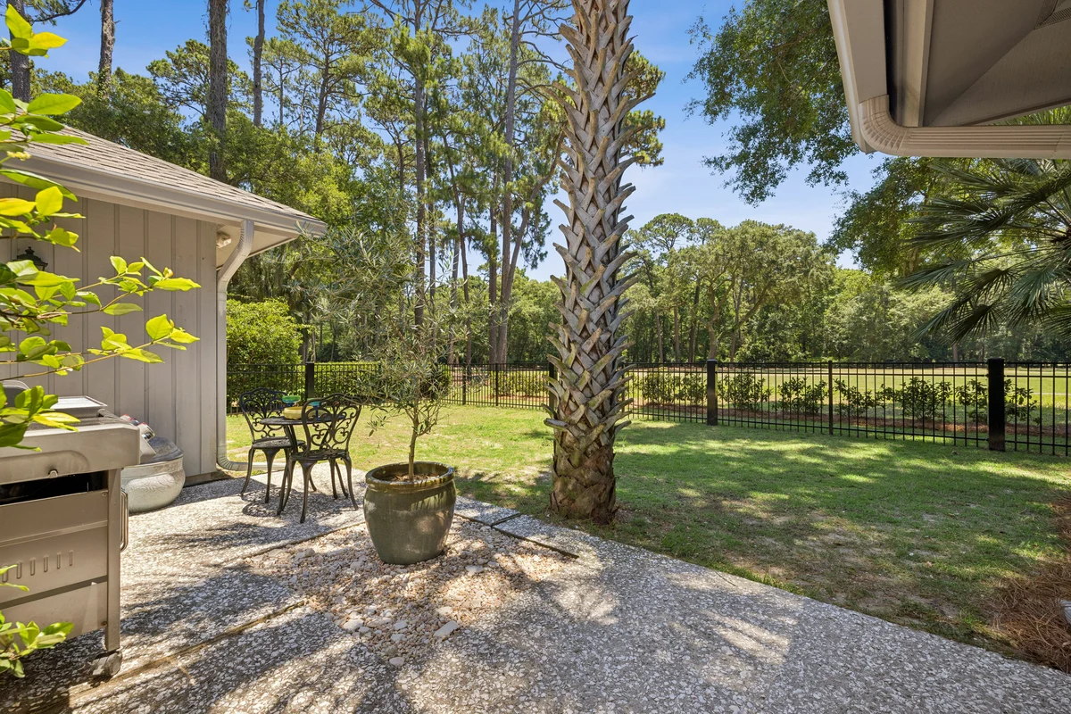 Home in Hilton Head Island property photo 2