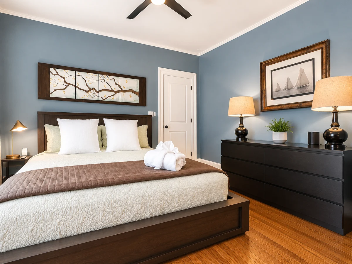 Bedroom 3 image 1