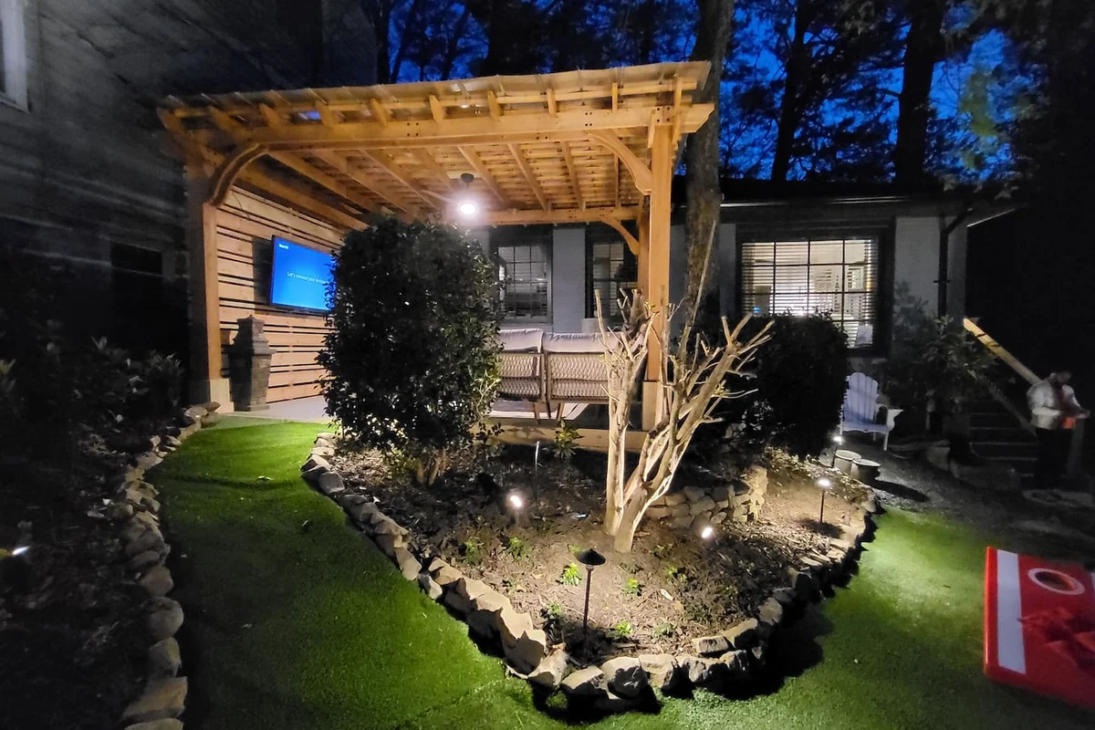 Home in Atlanta property photo 2