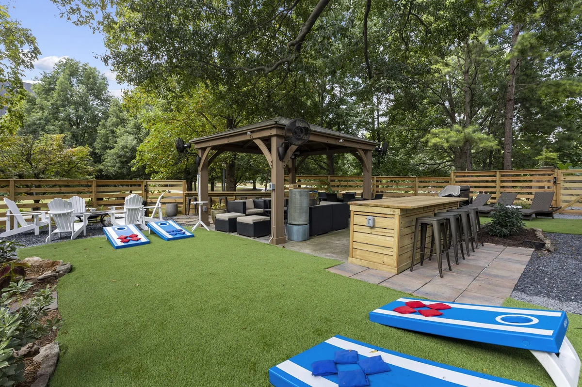 Home in Atlanta property photo 5