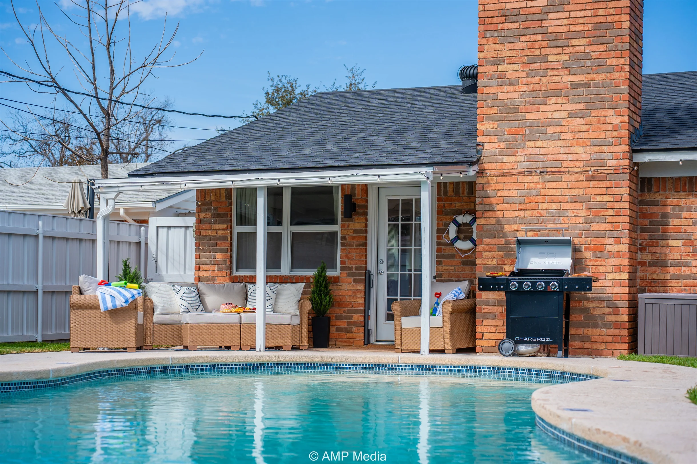 Agave Poolhouse #101