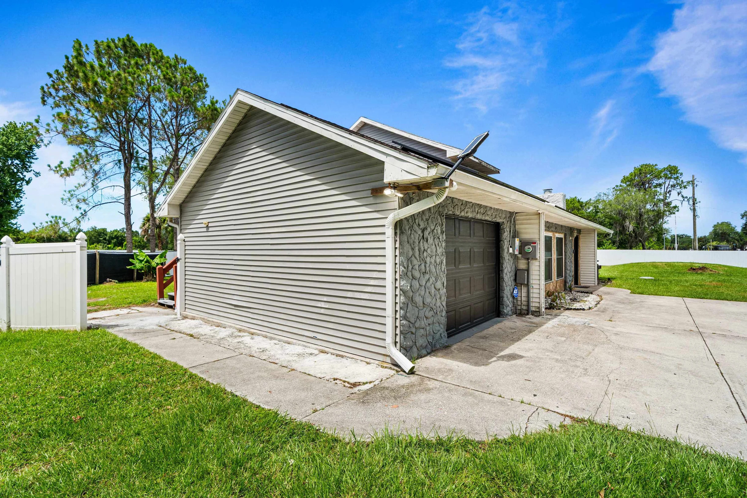 1110 E Lake Shore Blvd 1 #85