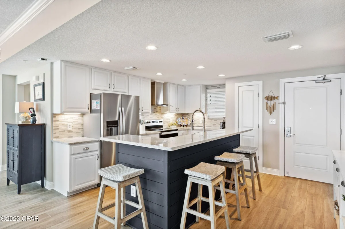 Condo in Panama City Beach property photo 5