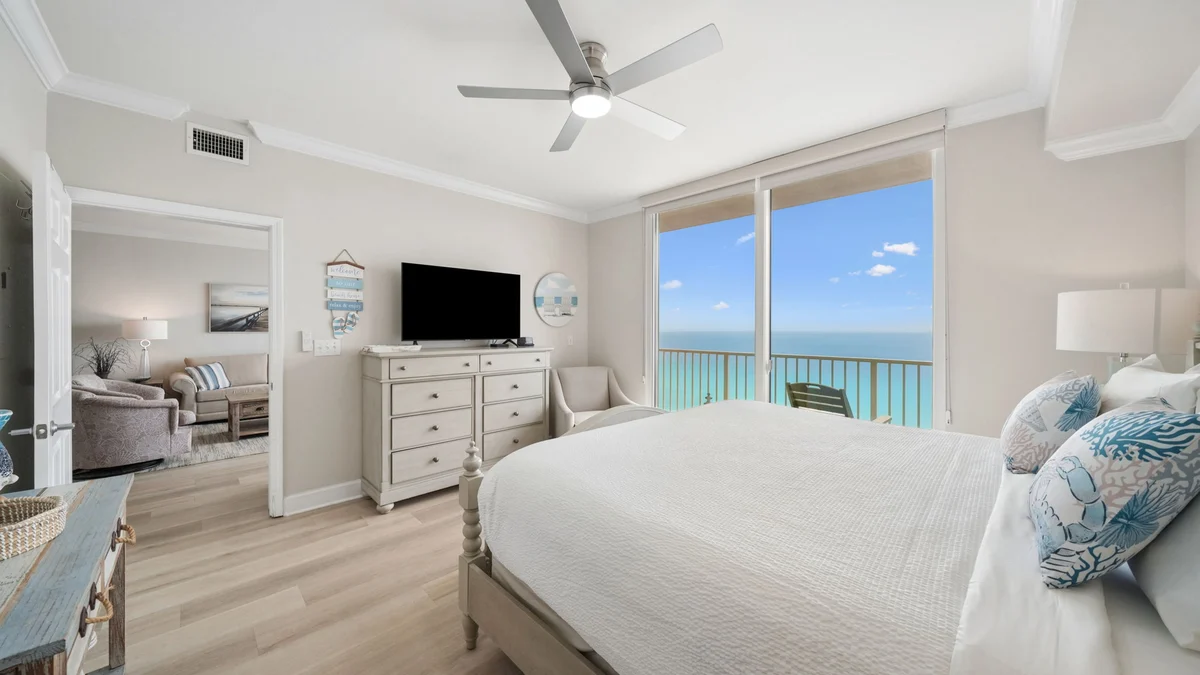 Bedroom 1 image 1