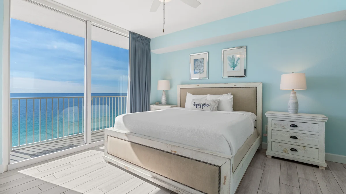 Condo in Panama City Beach property photo 4