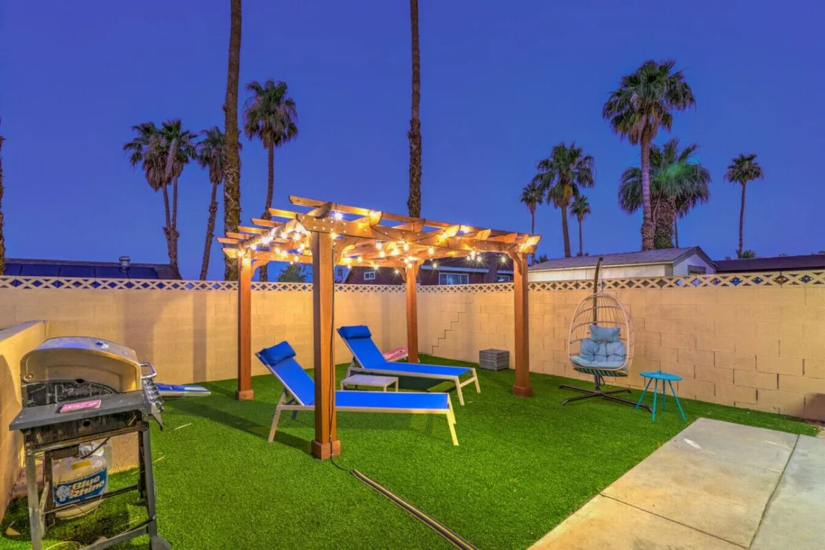 Oasis near STRIP-Lap Pool, Spa, Sauna, Poker, Deck #122