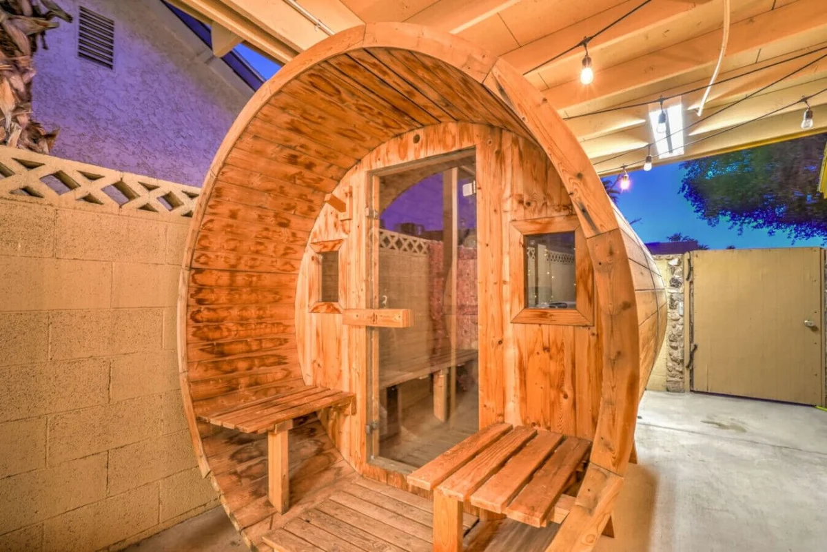 Oasis near STRIP-Lap Pool, Spa, Sauna, Poker, Deck #116