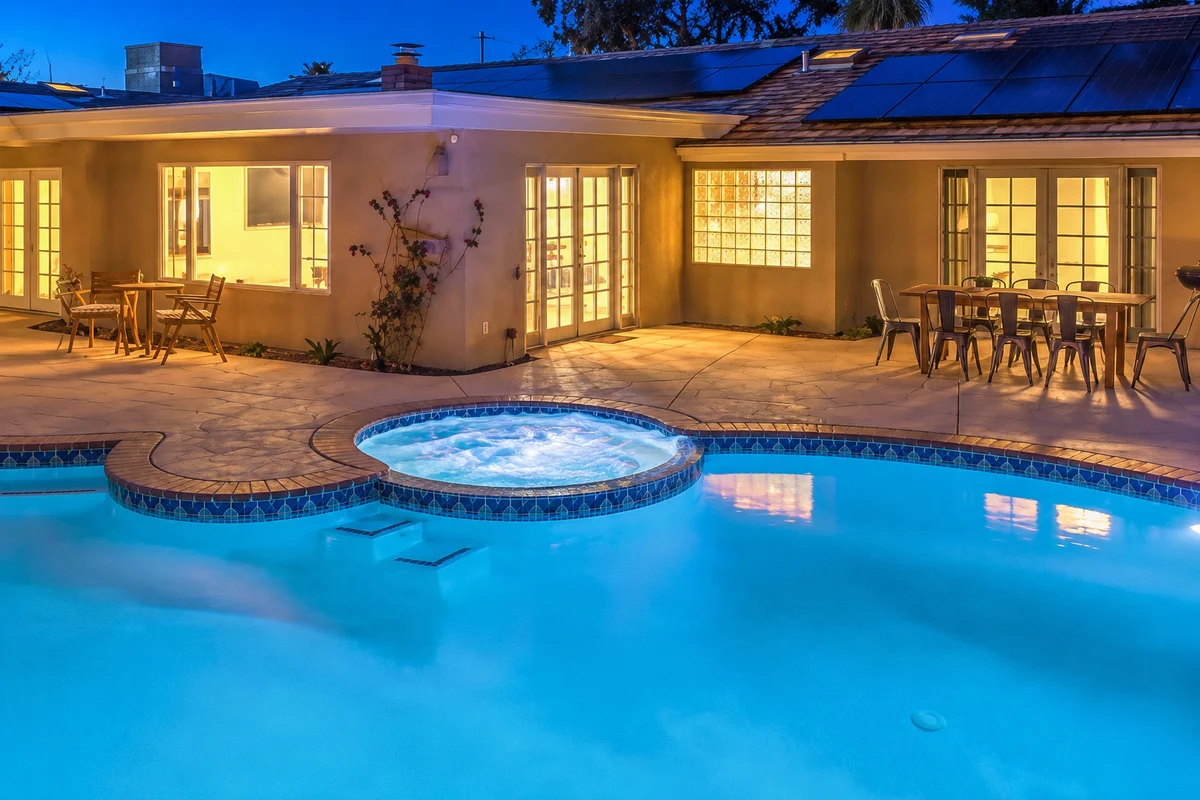 Vegas Strip Pool Villa-4000sf, Spa, Sauna, Theater #121