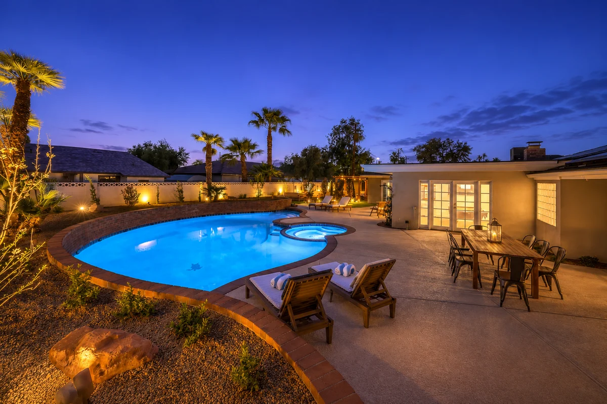 Vegas Strip Pool Villa-4000sf, Spa, Sauna, Theater #118