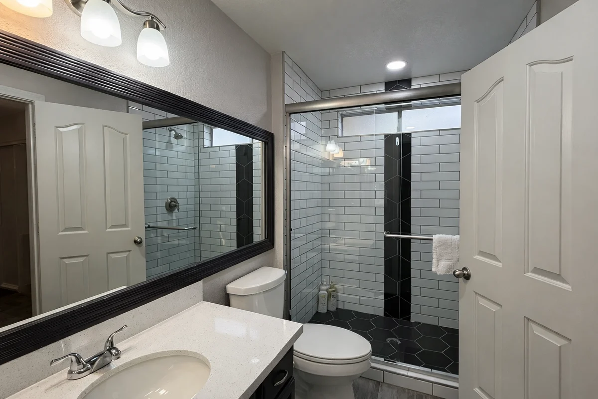 5 BR! Amazing Pool & Spa Retreat 15 Min to Strip #8