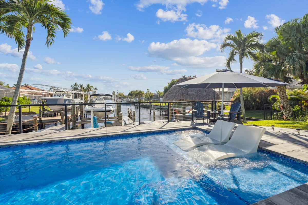 Home in Cape Coral property photo 3