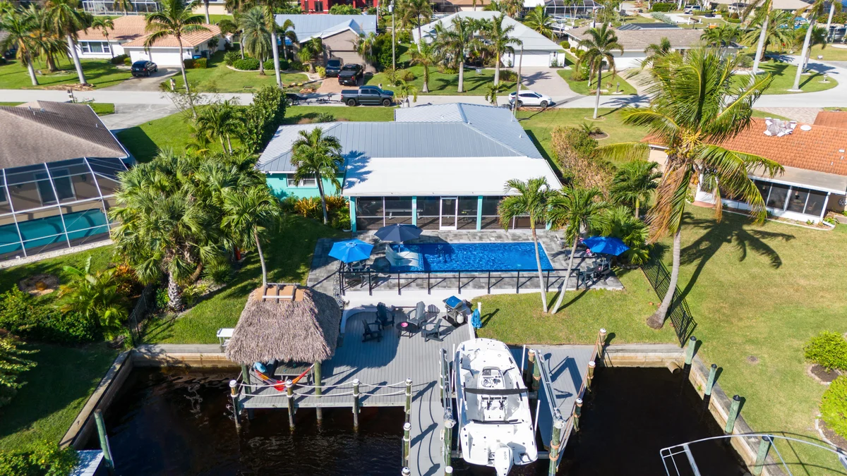 Home in Cape Coral property photo 2