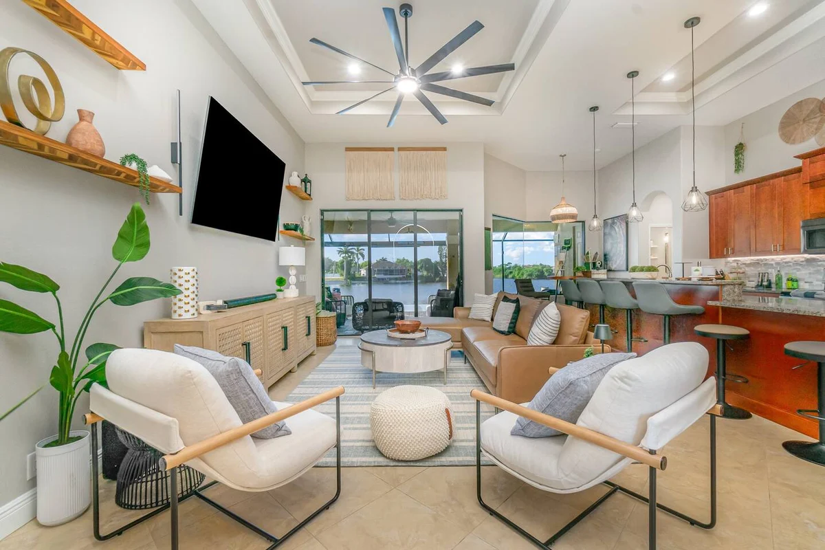 Home in Cape Coral property photo 3