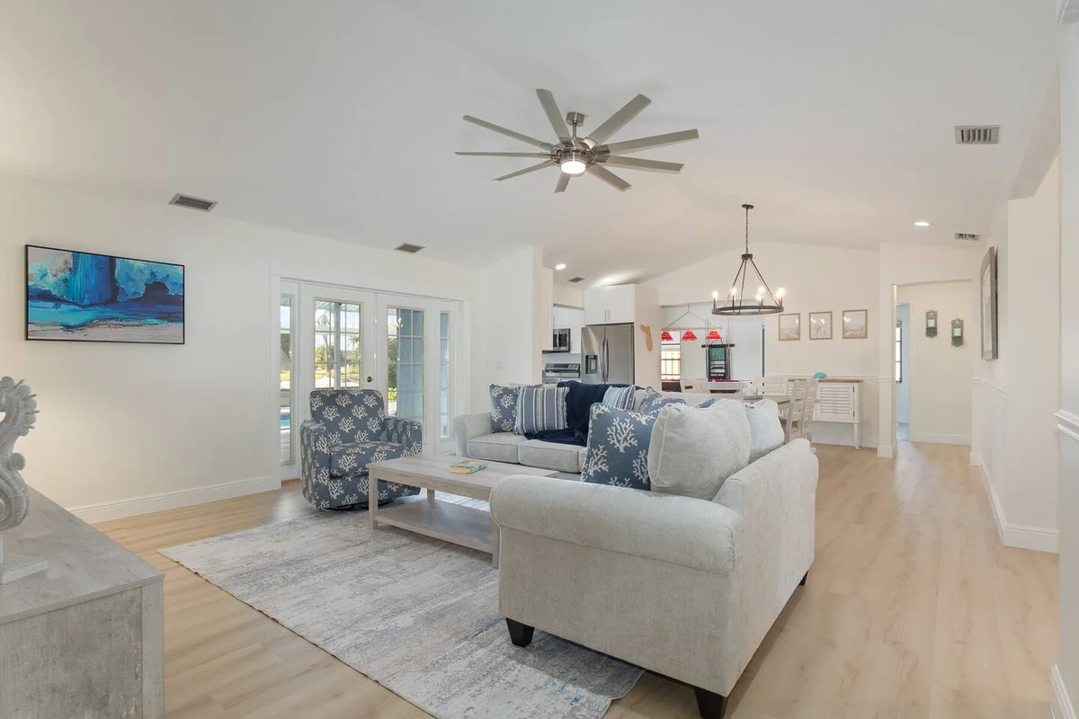 Home in Cape Coral property photo 4