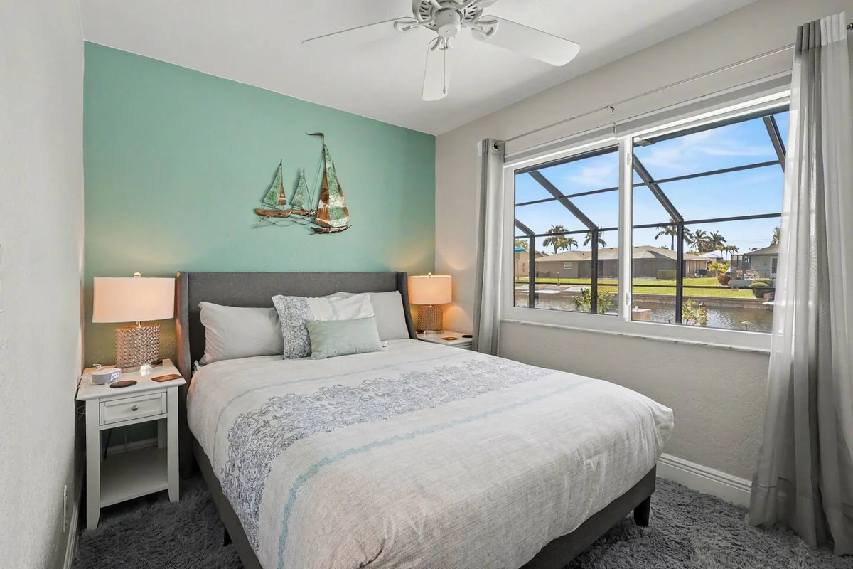 Bedroom 1 image 1