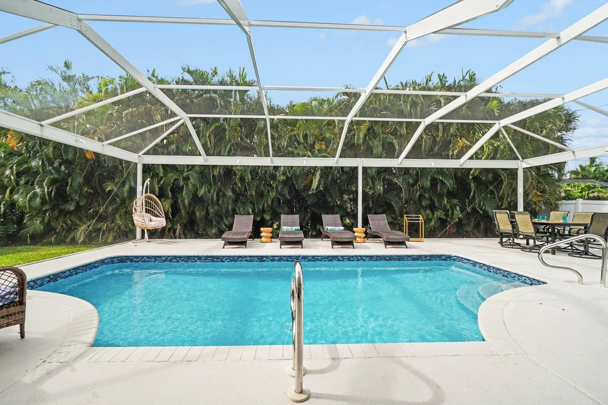 Home in Cape Coral property photo 2
