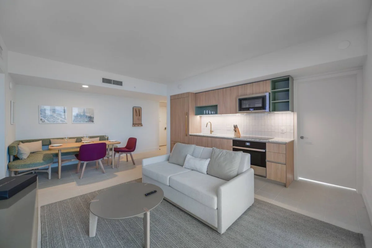 Home in Miami property photo 2