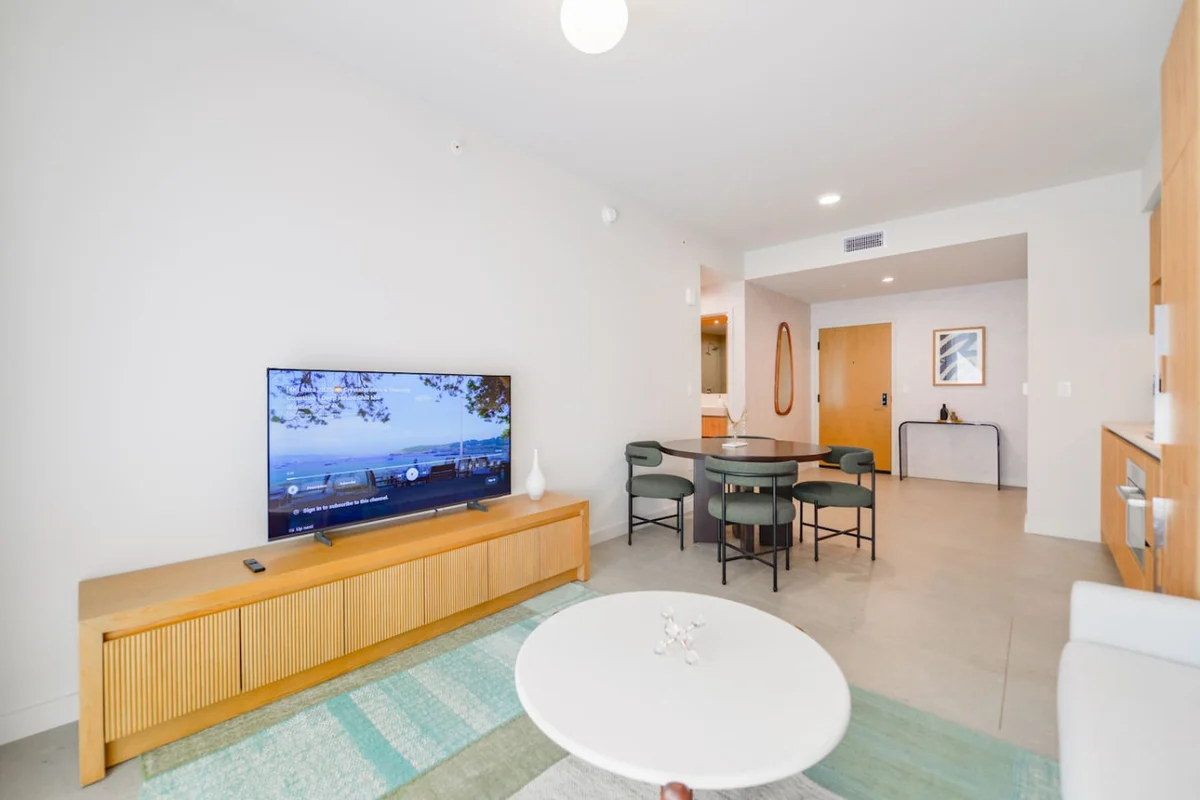 Home in Miami property photo 5