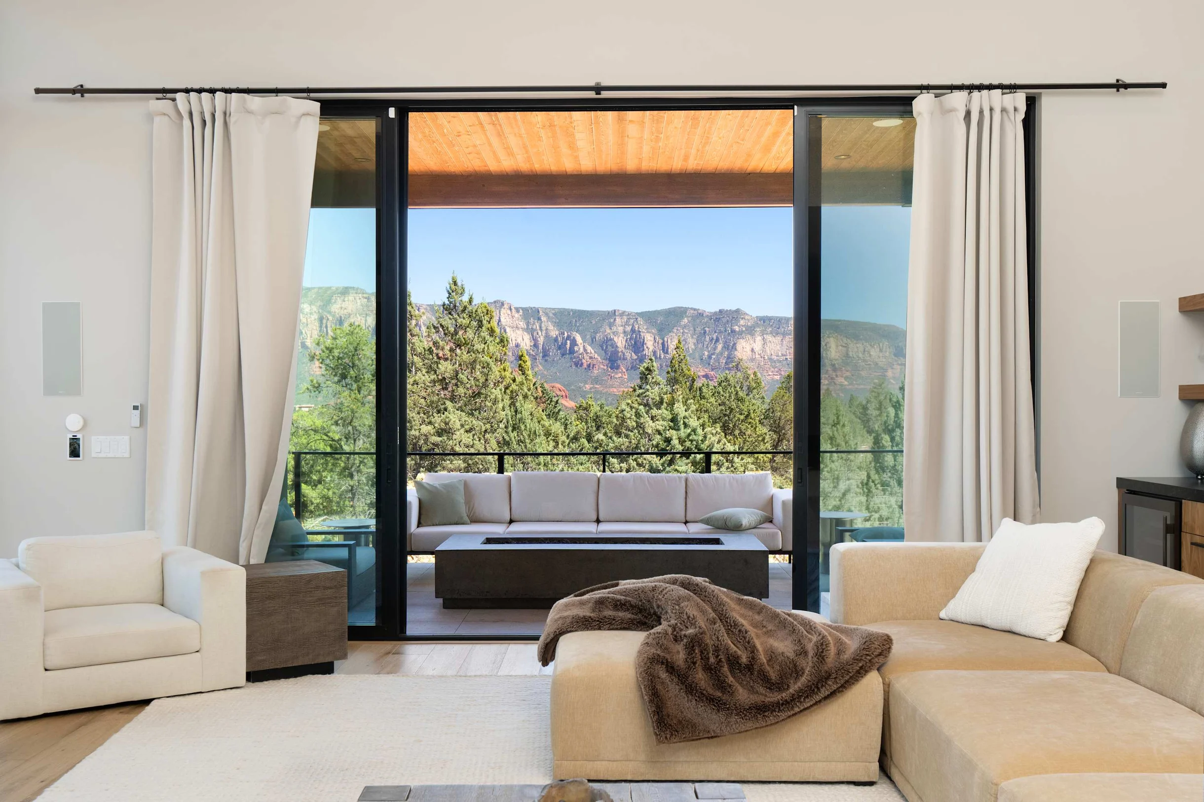 Mesa Vista on Cline #121