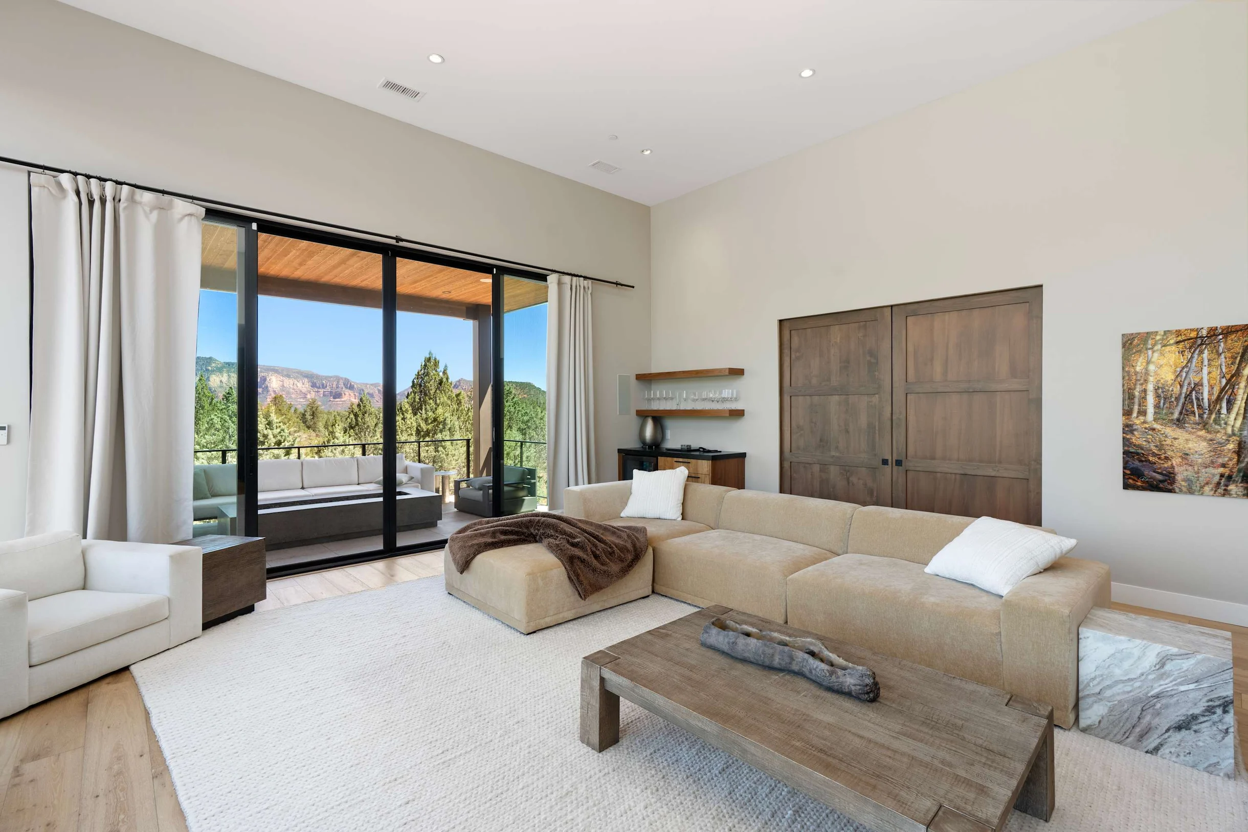 Mesa Vista on Cline #90