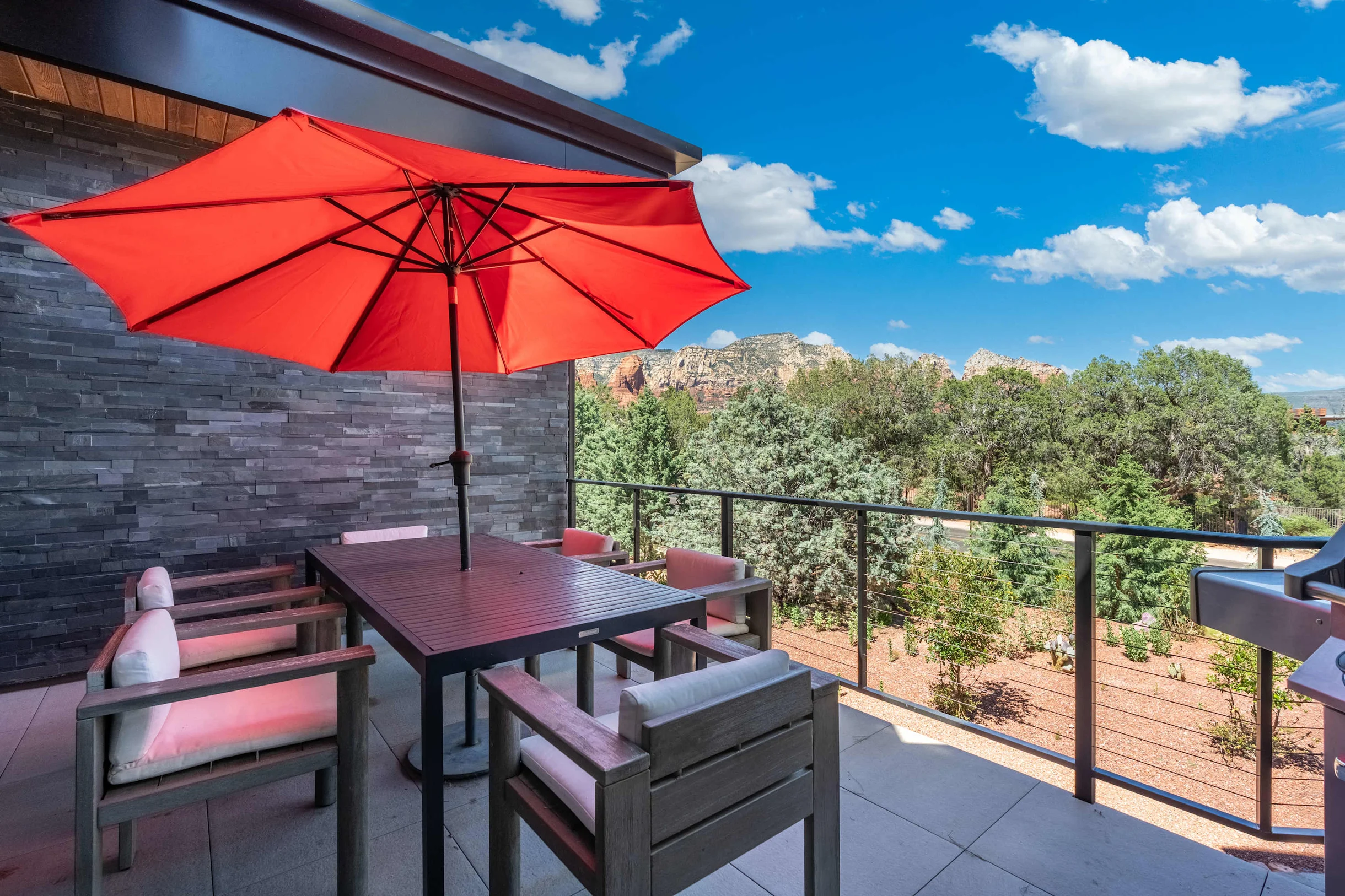 Mesa Vista on Cline #144