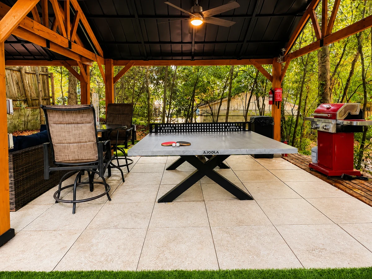 Home in Atlanta property photo 4