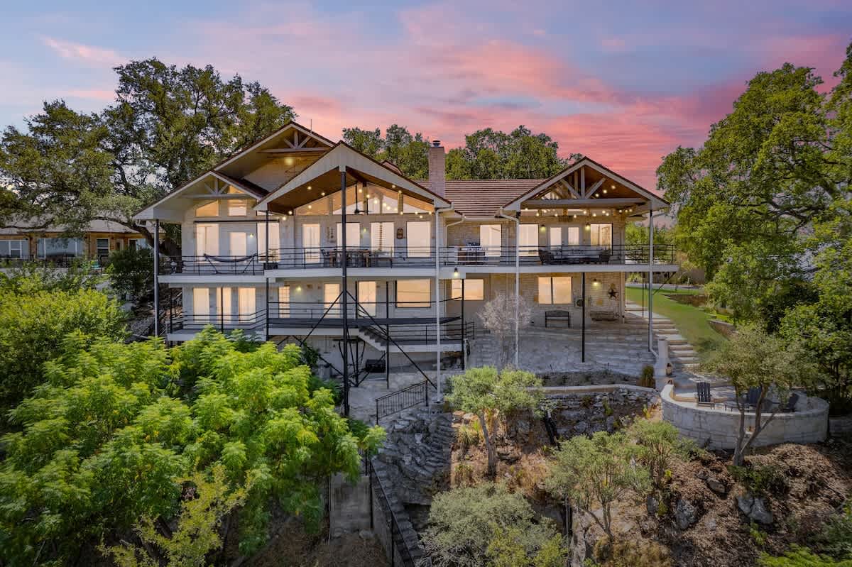 Lake Travis Views, Community Pool + Pickleball #38