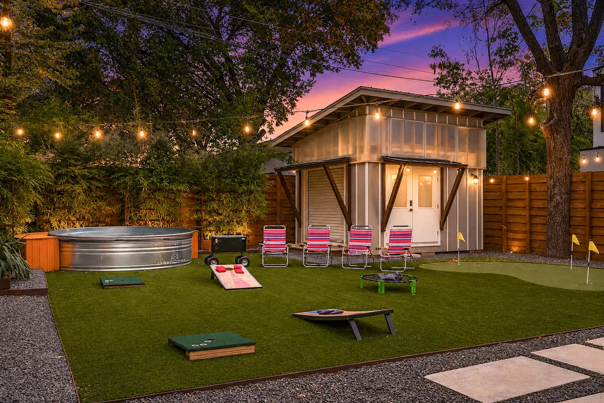 Cowboy Pool, Putting Green - Mins to Downtown #20