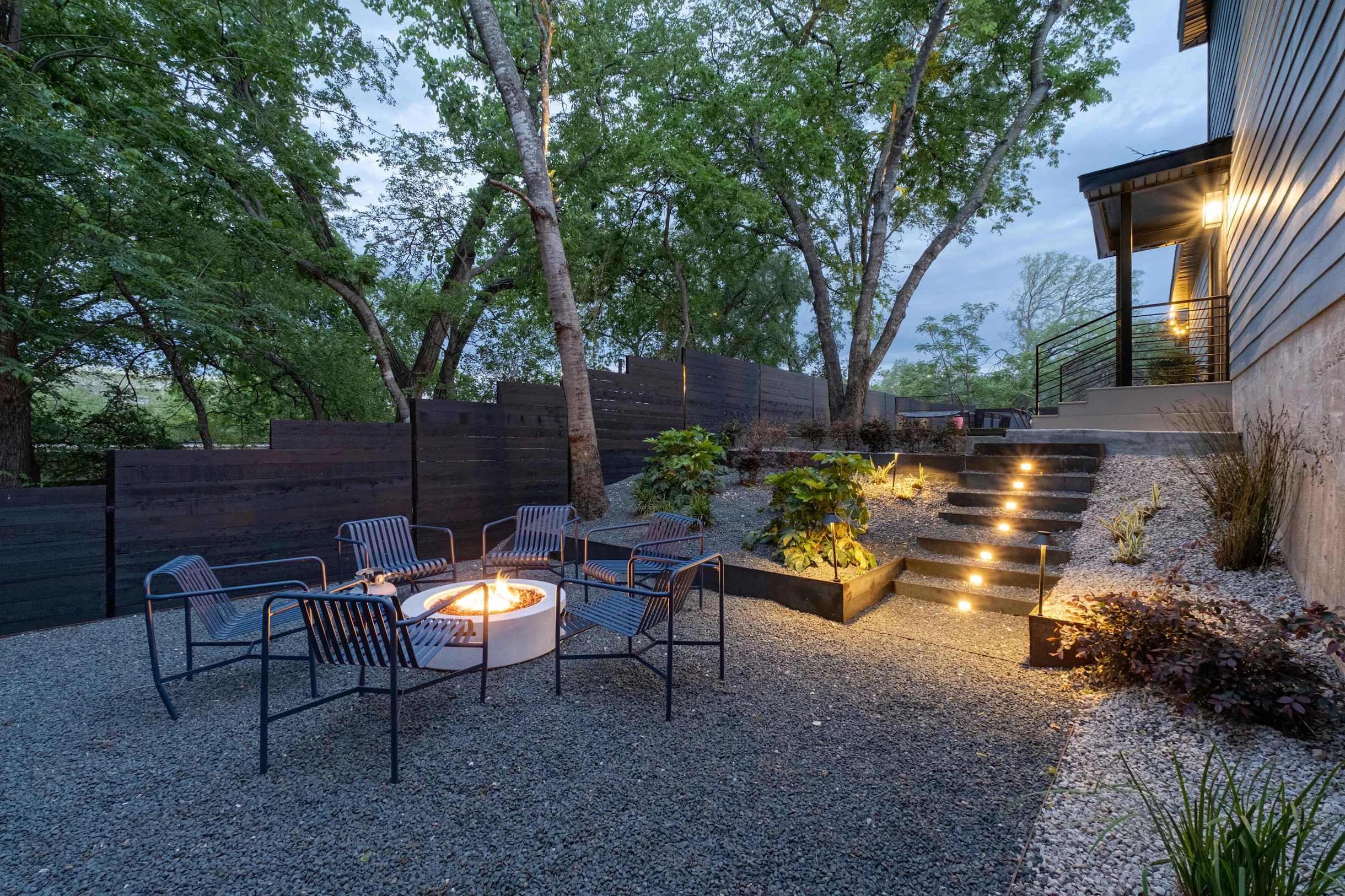 Designer Duplex - Pool, Fire Pit, Backyard Oasis #17