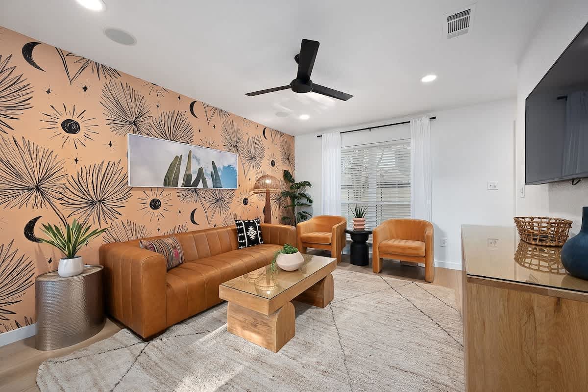 Designer Duplex - Pool, Fire Pit, Backyard Oasis #55