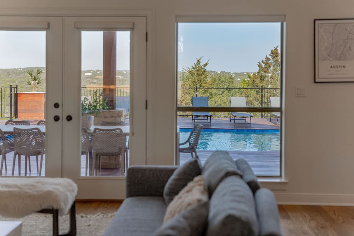 Sleeps 20 | Pool, Game Room, Luxury Estate #29