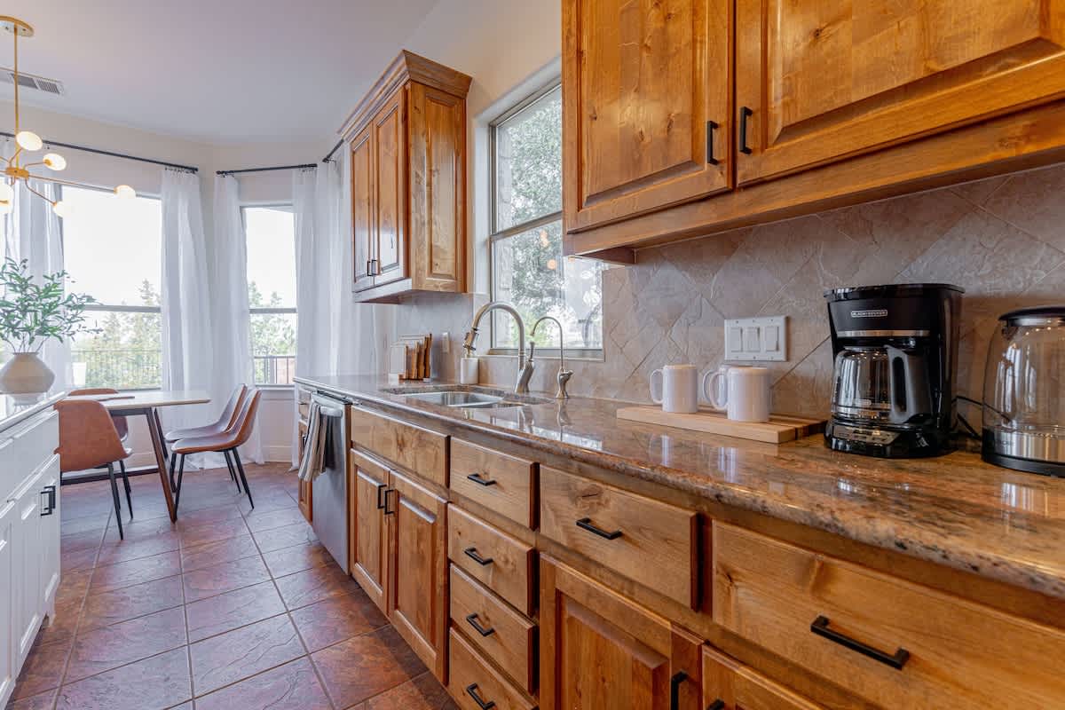 Sleeps 20 | Pool, Game Room, Luxury Estate #8