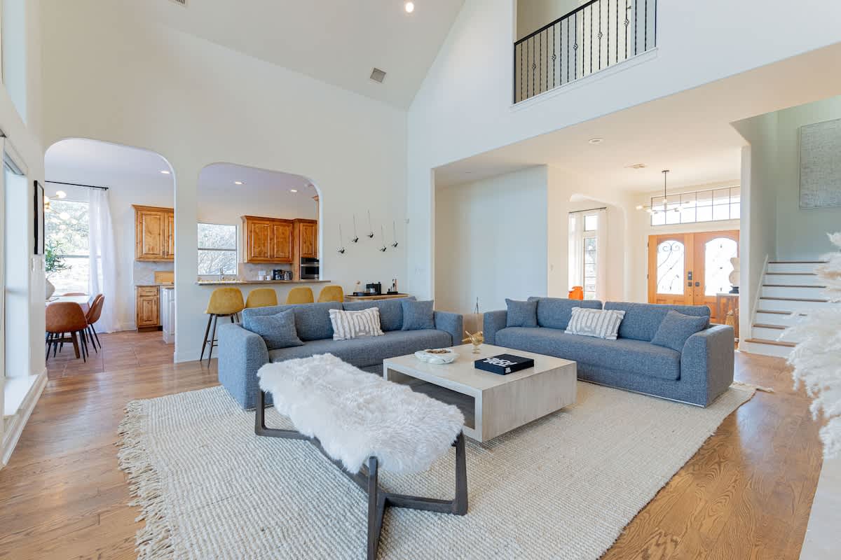 Sleeps 20 | Pool, Game Room, Luxury Estate #37