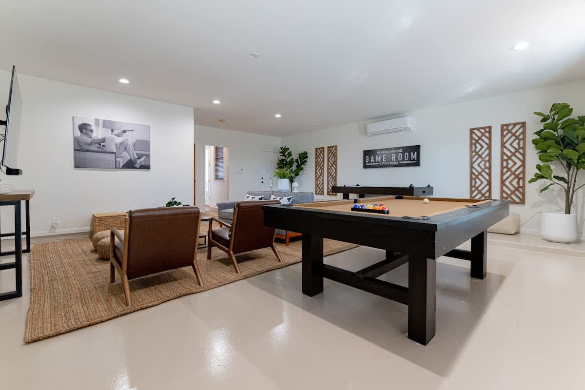 Sleeps 20 | Pool, Game Room, Luxury Estate #28