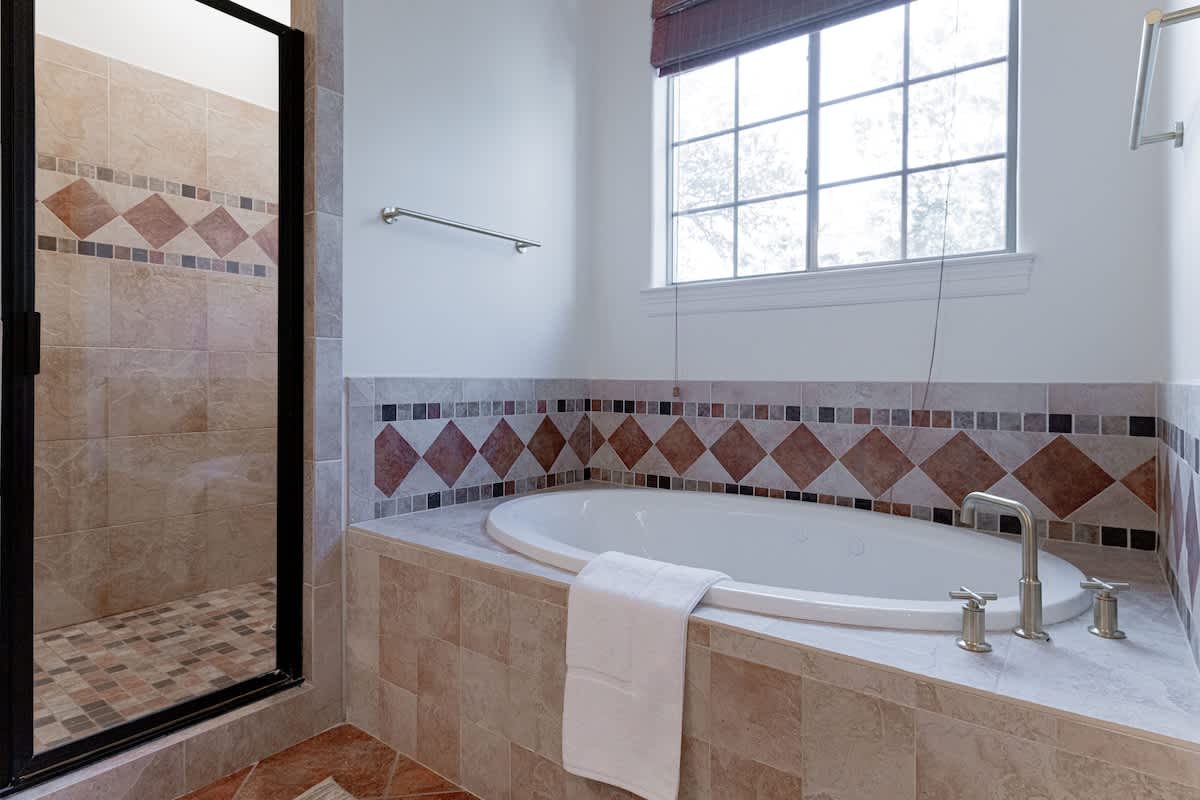 Sleeps 20 | Pool, Game Room, Luxury Estate #10
