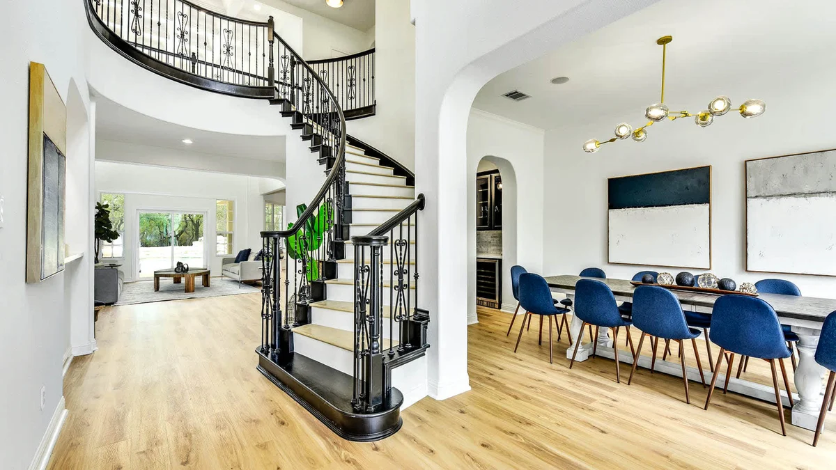 Sleeps 19 | Pool, Game Room | Lake Travis Estate #9