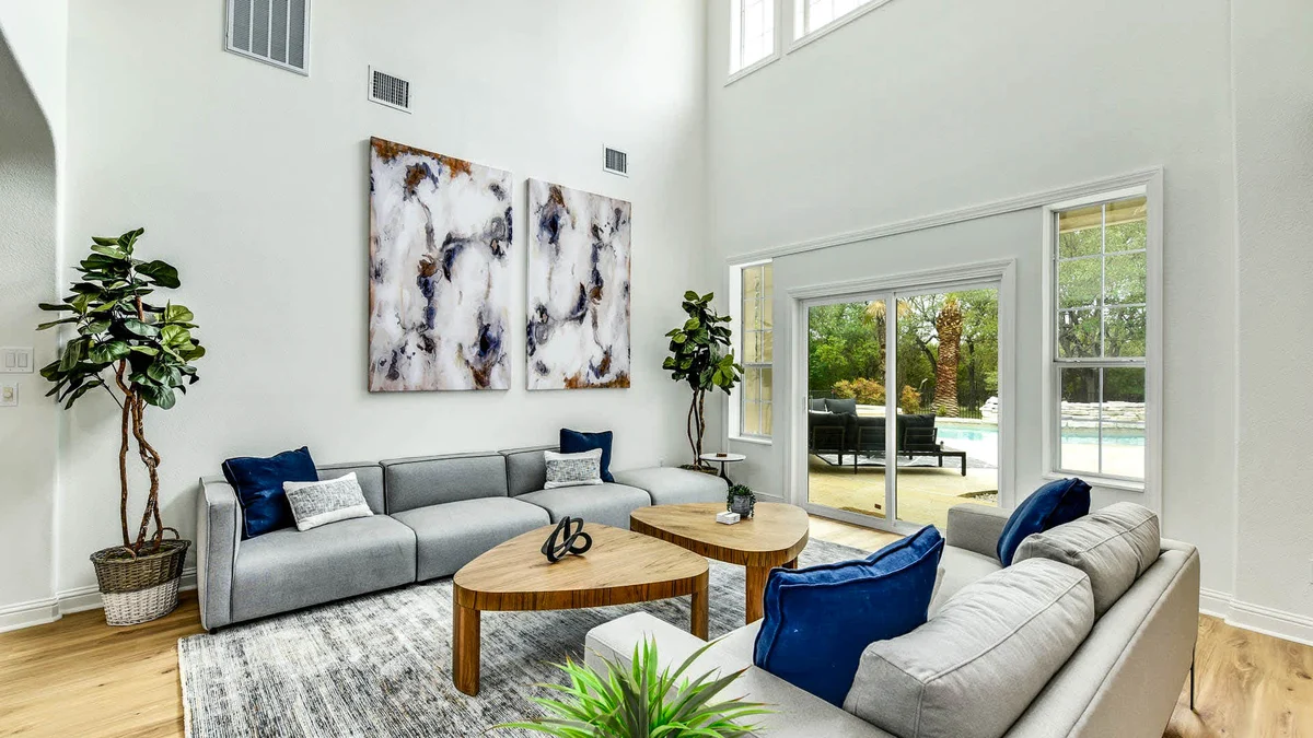 Sleeps 19 | Pool, Game Room | Lake Travis Estate #32