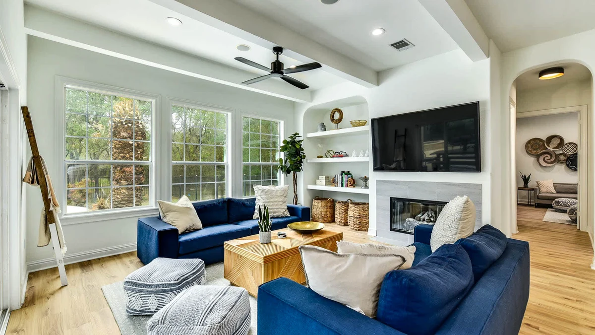 Sleeps 19 | Pool, Game Room | Lake Travis Estate #17