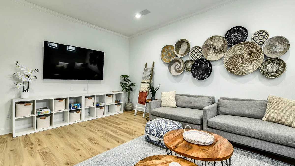 Sleeps 19 | Pool, Game Room | Lake Travis Estate #31