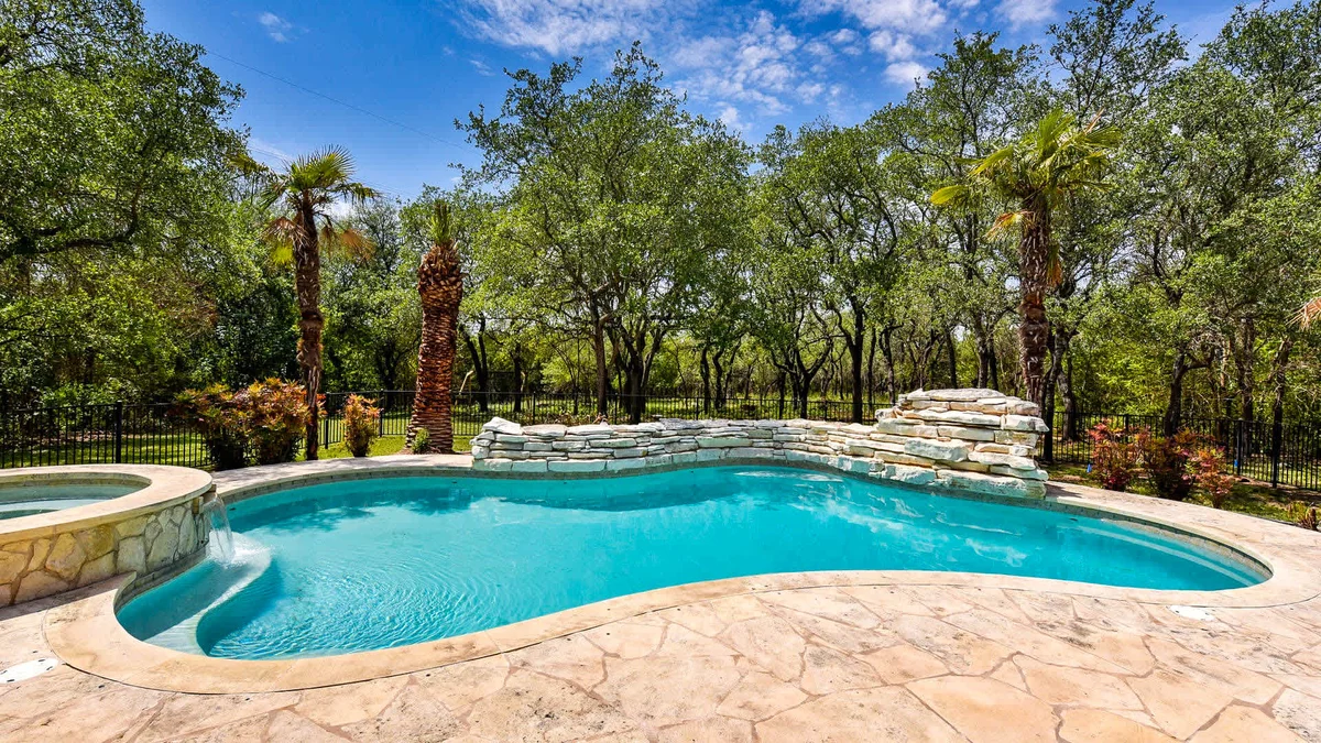 Sleeps 19 | Pool, Game Room | Lake Travis Estate #48