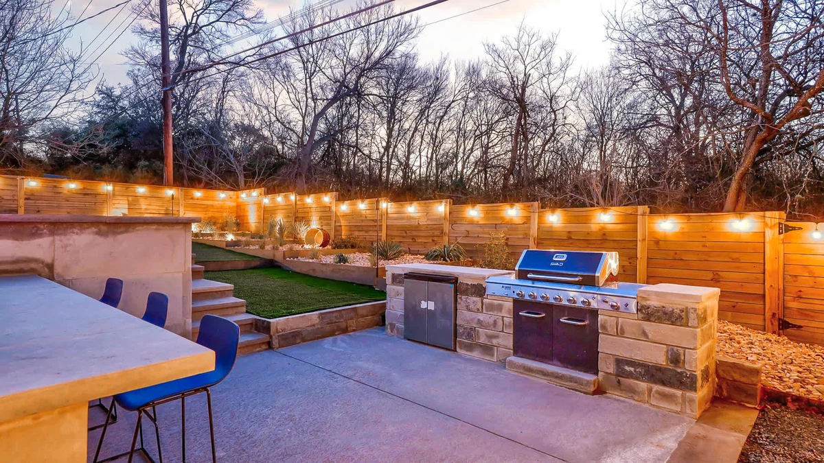 Bach Fave | Pool, Hot Tub, Grill, Mins to Downtown #13