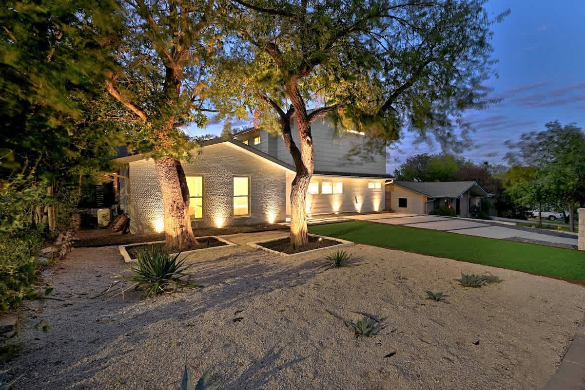 Bach Fave | Pool, Hot Tub, Grill, Mins to Downtown #2